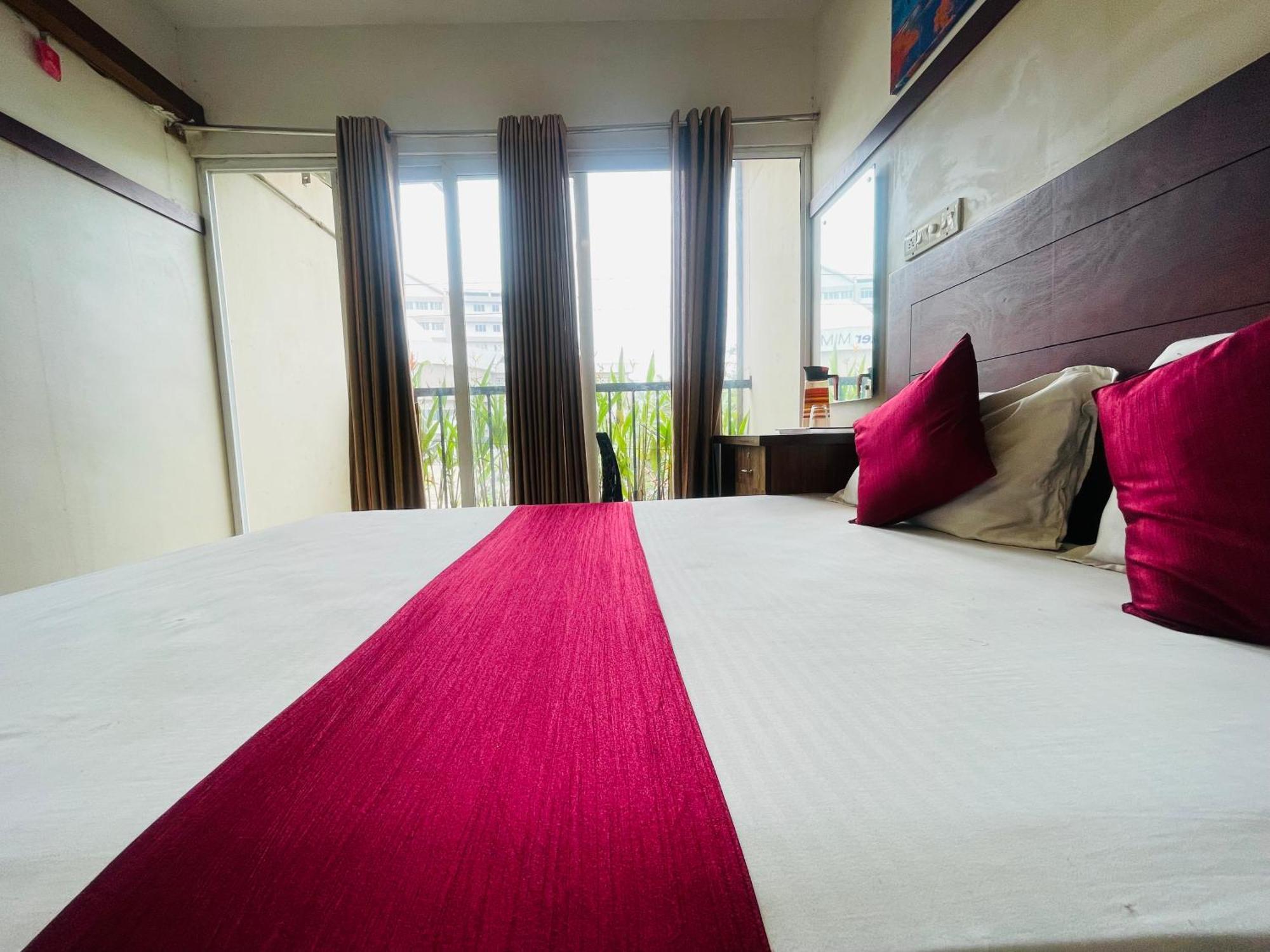 Rio Rooms Mims Calicut Ngoại thất bức ảnh
